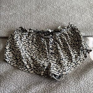 THE GREAT Sleep Floral Shorts